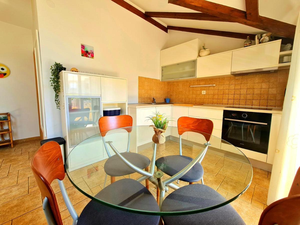 Apartments Roko 扎达尔 外观 照片